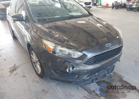2017 Ford Focus Se z USA, uszkodzony, nr VIN 1FADP3F25HL220516